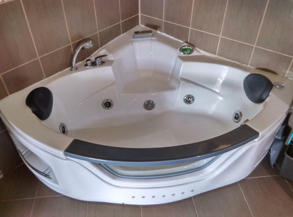 Apartman Pod Kalvariou - Rodinny Dom Banská Štiavnica Exteriér fotografie